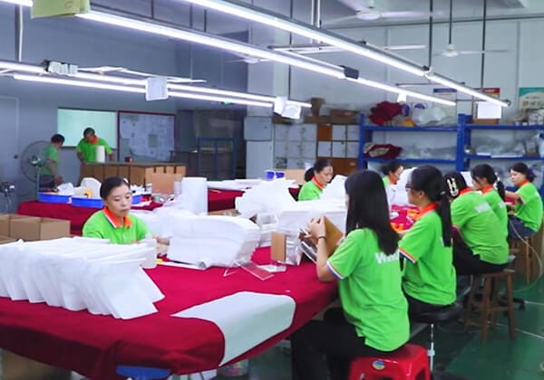 Precision structural assembly and specialized protective packaging services for custom acrylic displays by ACRYLIC2GO.